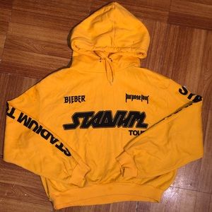 Women’s H&M sweater